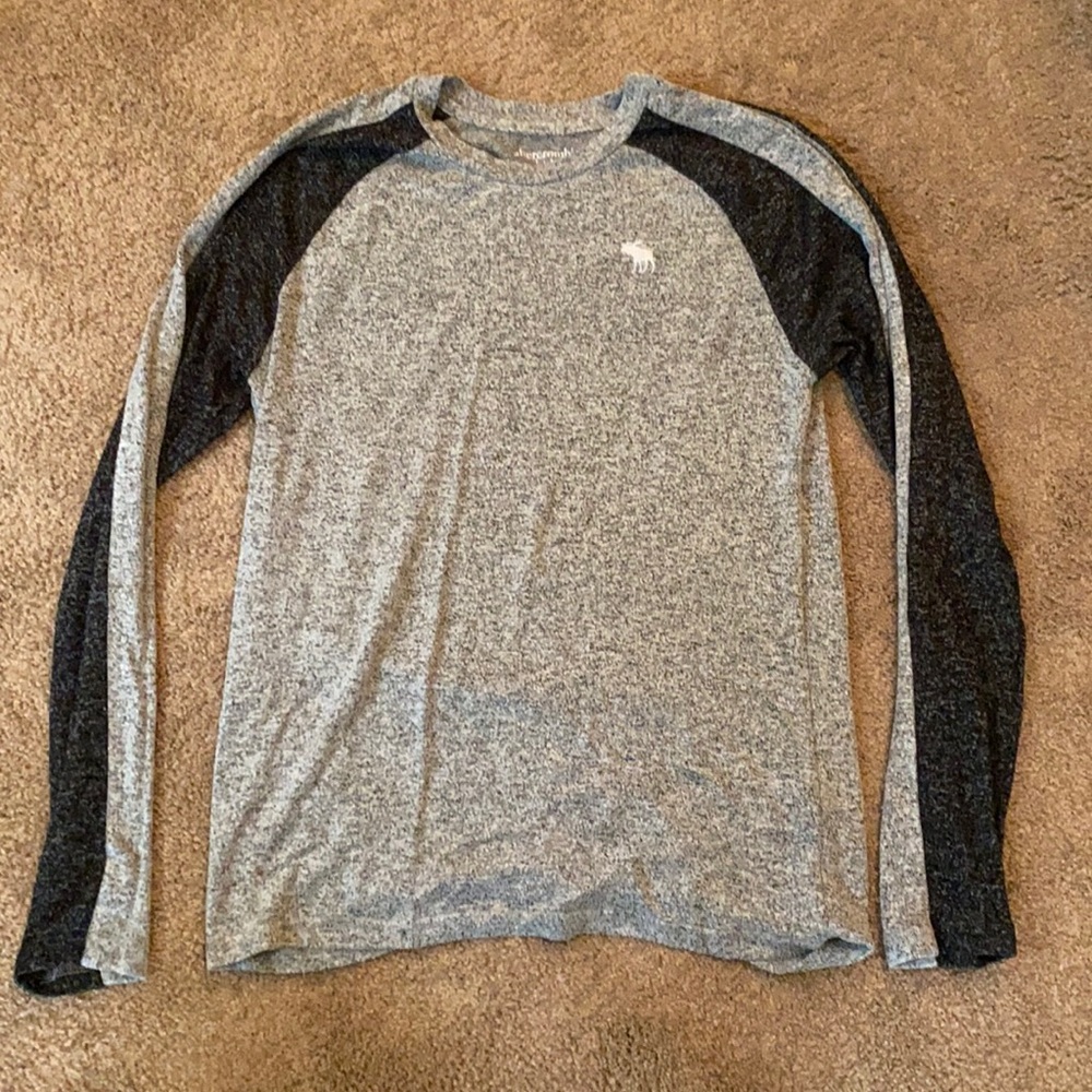 Abercrombie Kids White Long Sleeve T-shirt - Boys XL